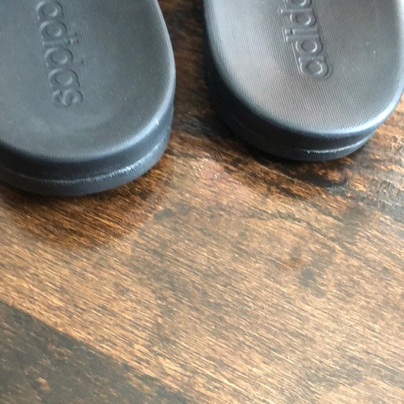 Bedazzled Adidas Slides - Picture 4 of 10